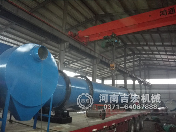 小型單筒沙子烘干機發(fā)貨現場